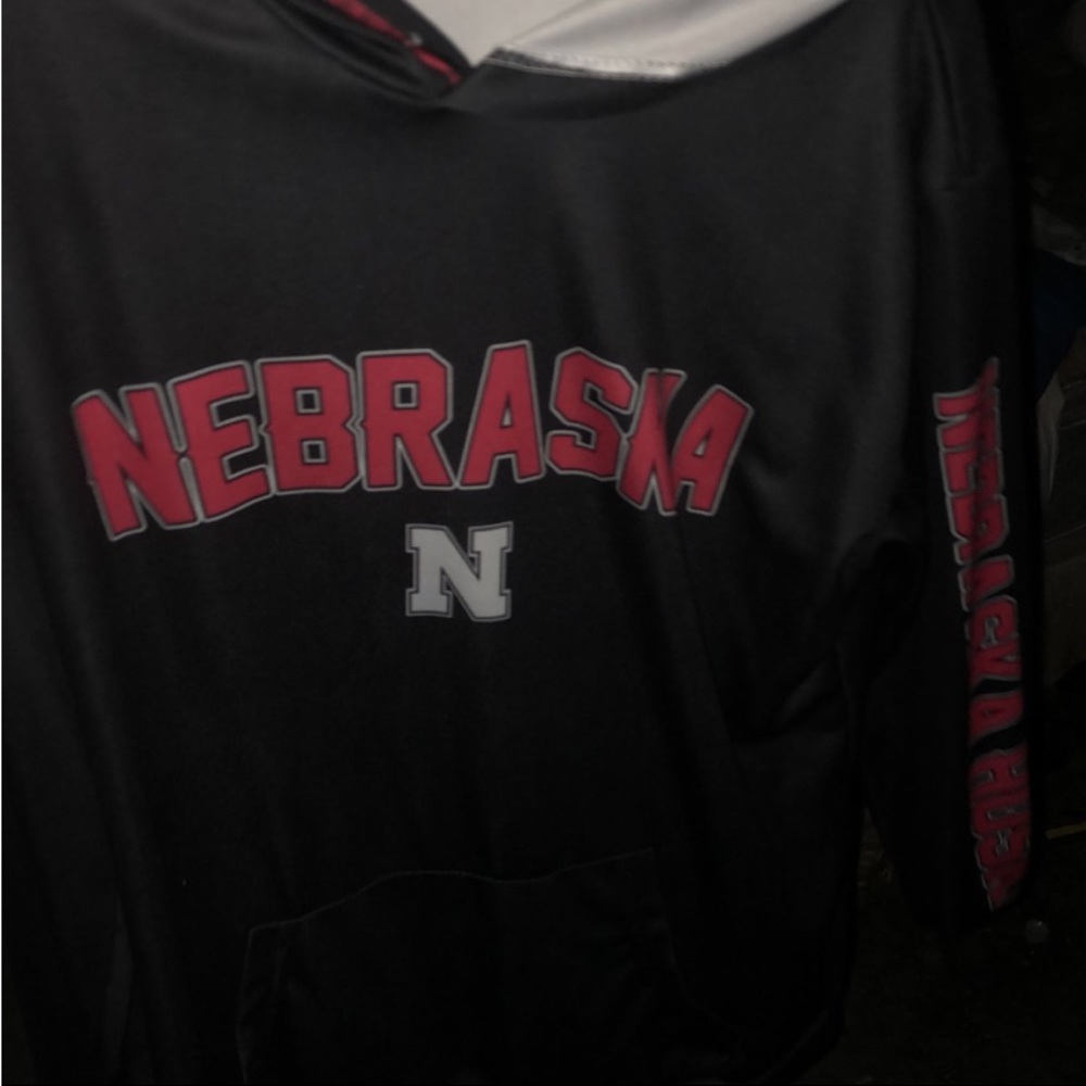 Nebraska long sleeve hoodie warm up